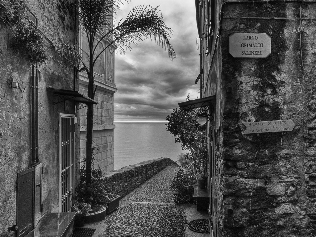 11) Girar per borghi.jpg